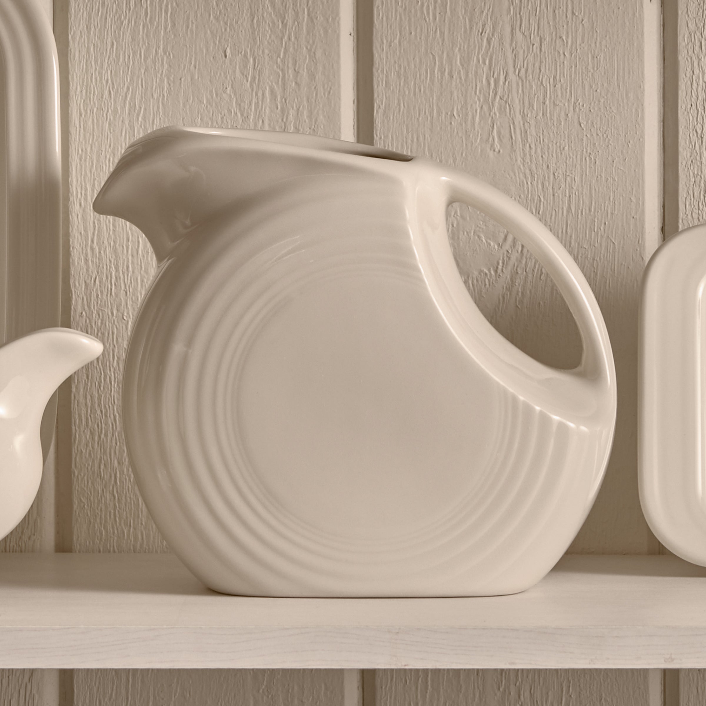 Fiesta Dinnerware - Fiesta 67 OZ Large Disk Pitcher - Image 3