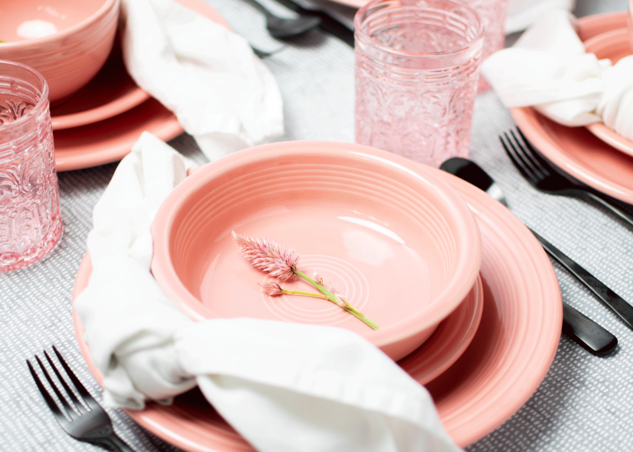 Fiesta Dinnerware - Classic Rim 12-Piece Dinnerware Set, Service for 4 - Image 4